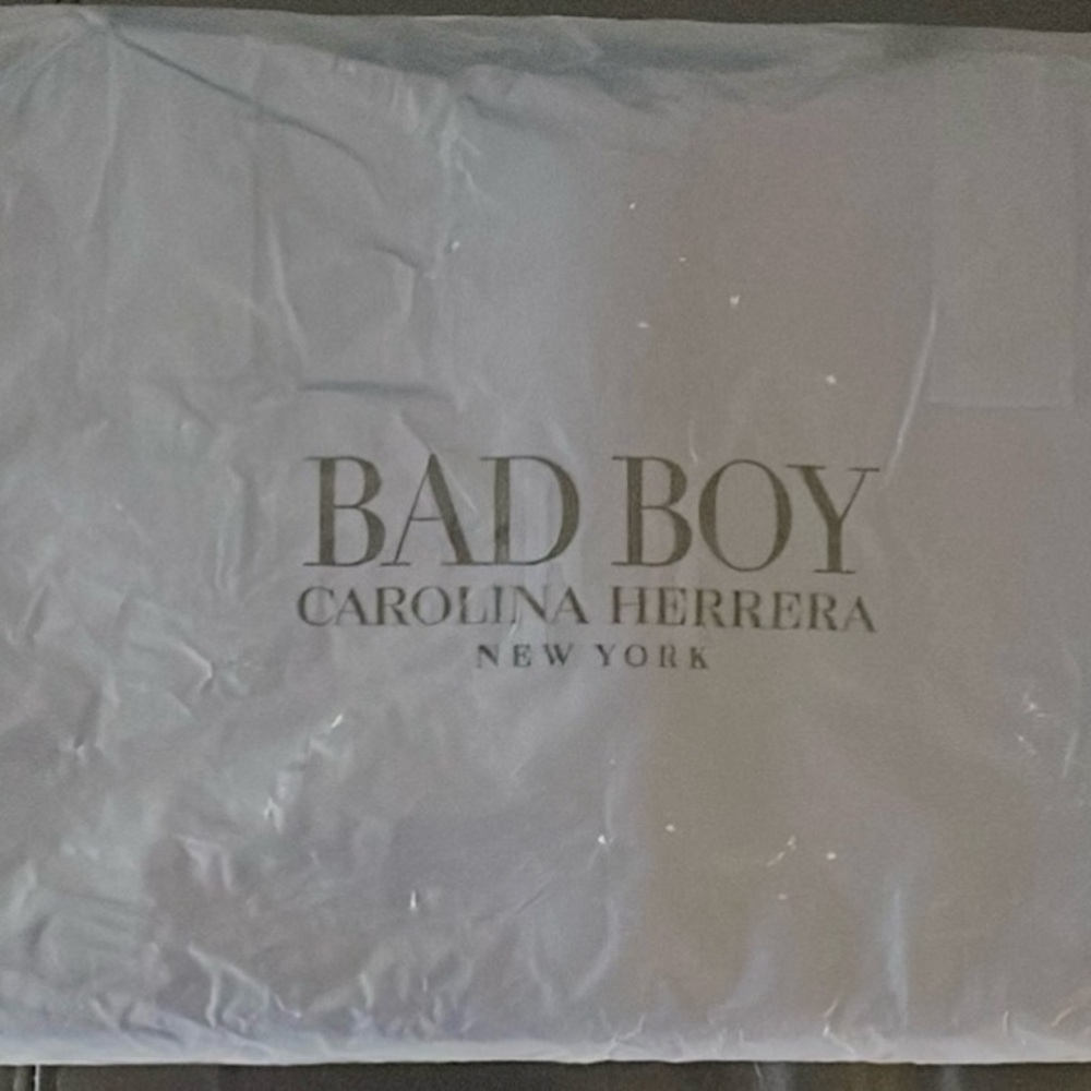Caroline Herrera Bad Boy Weekend Travel Bag - Picture 2 of 4